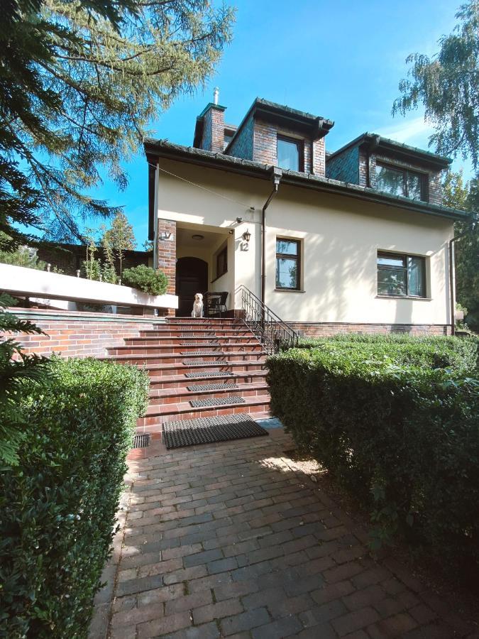 Guest House Villa Arkadia Varşovia Exterior foto