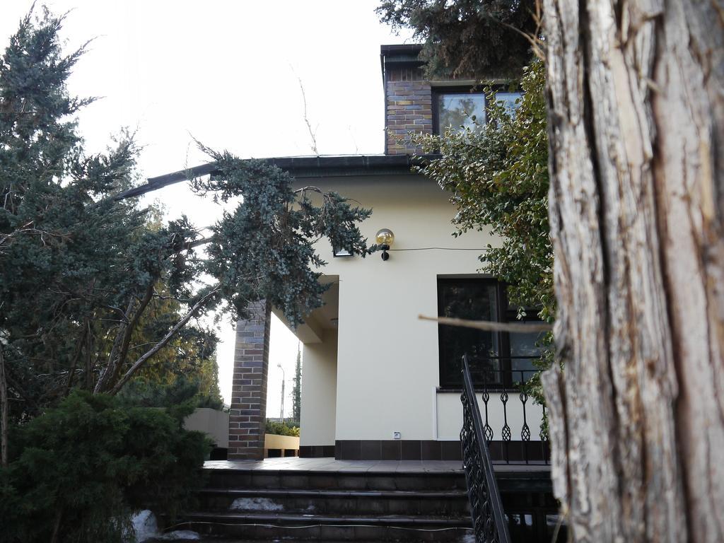 Guest House Villa Arkadia Varşovia Exterior foto